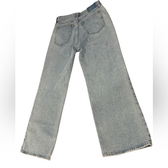 Abercrombie & Fitch The 90s relaxed high rise jean. Size 27/4s - Picture 3 of 5